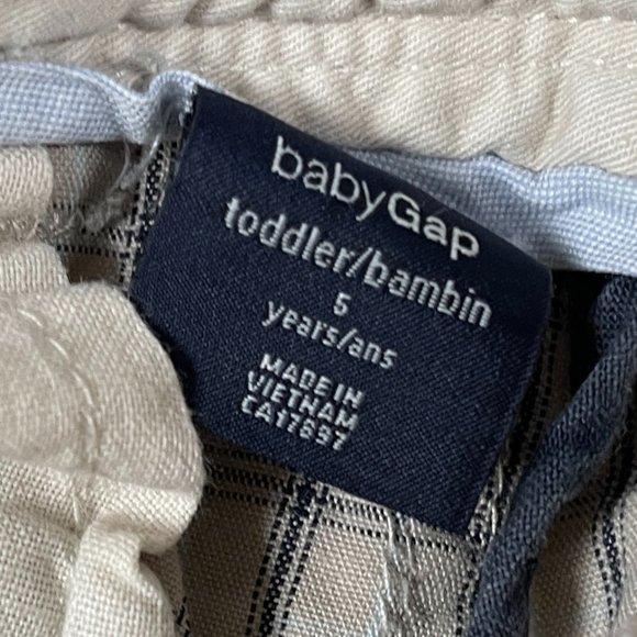 2 Pairs Gap Boys Shorts sz 5 - Picture 11 of 13